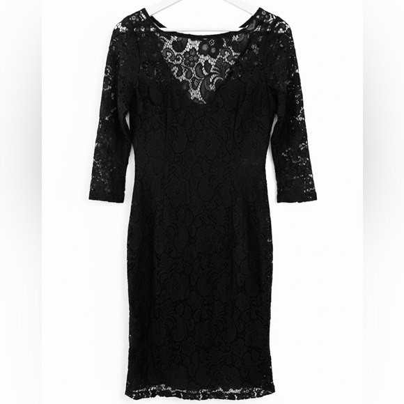 Le Chateau Black Lace Long Sleeve Dress - Picture 2 of 8